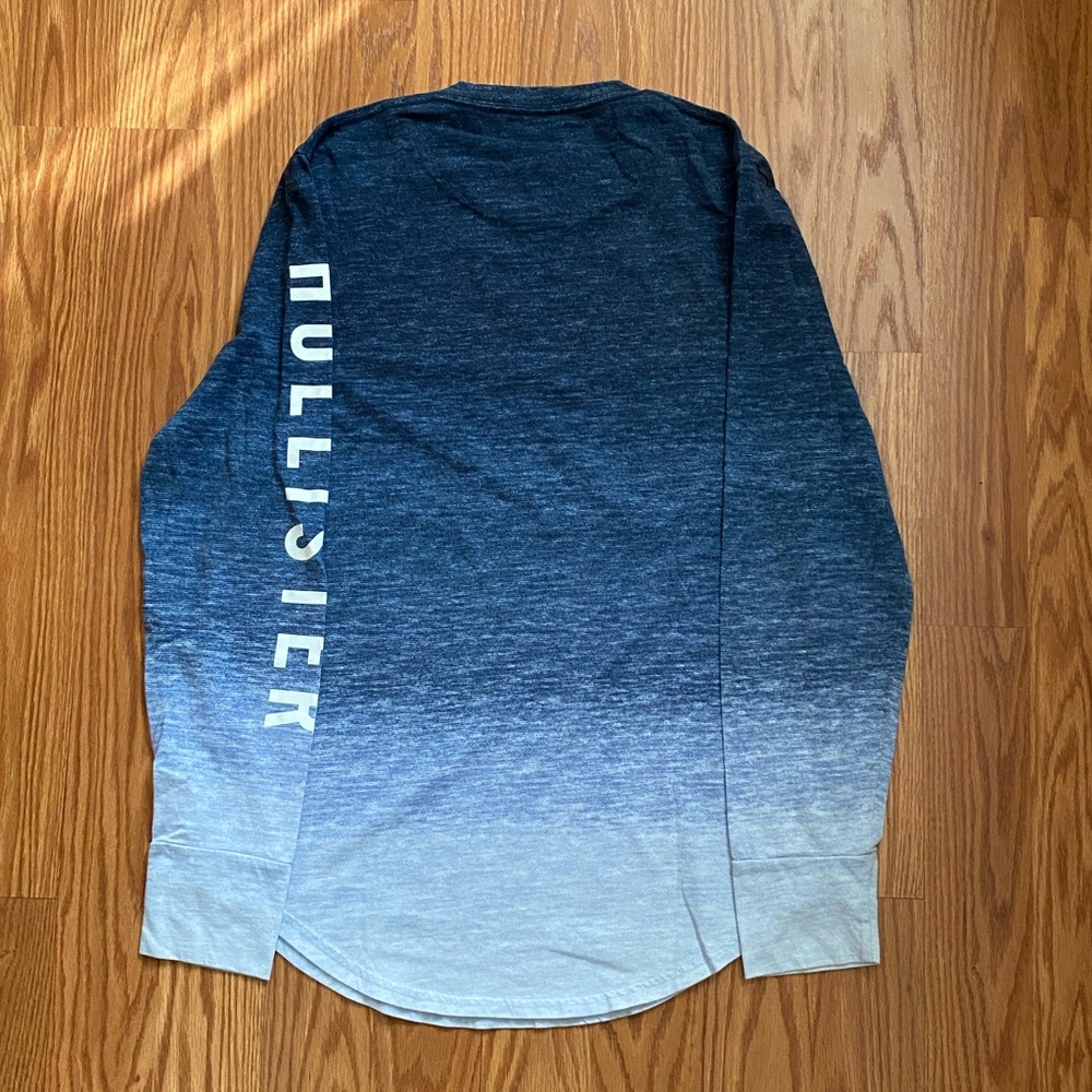 Hollister Men’s Long Sleeve T-Shirt Blue, size S - Picture 2 of 3